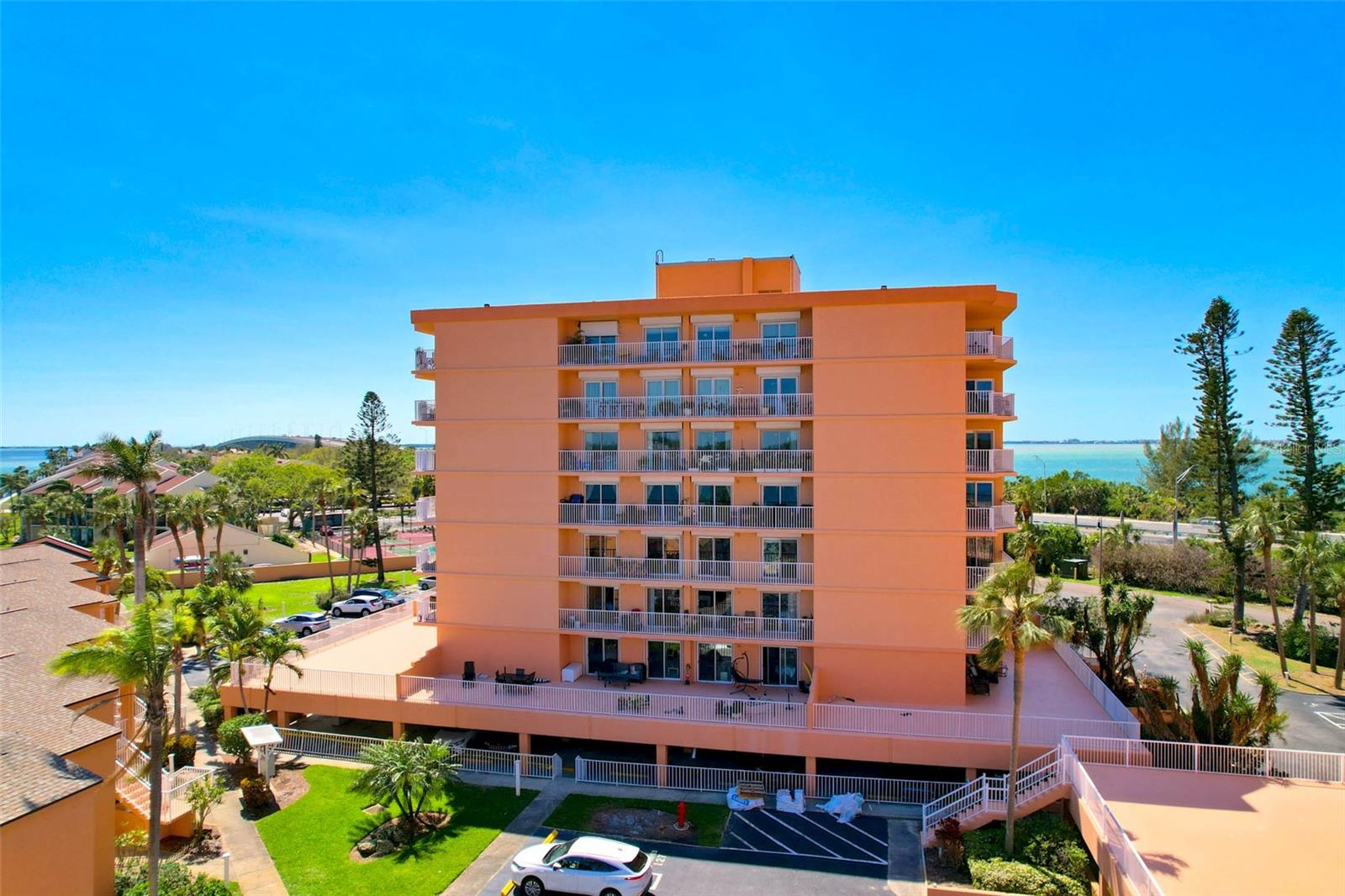 7432 SUNSHINE SKYWAY LN S #602, ST PETERSBURG, FL, 33711