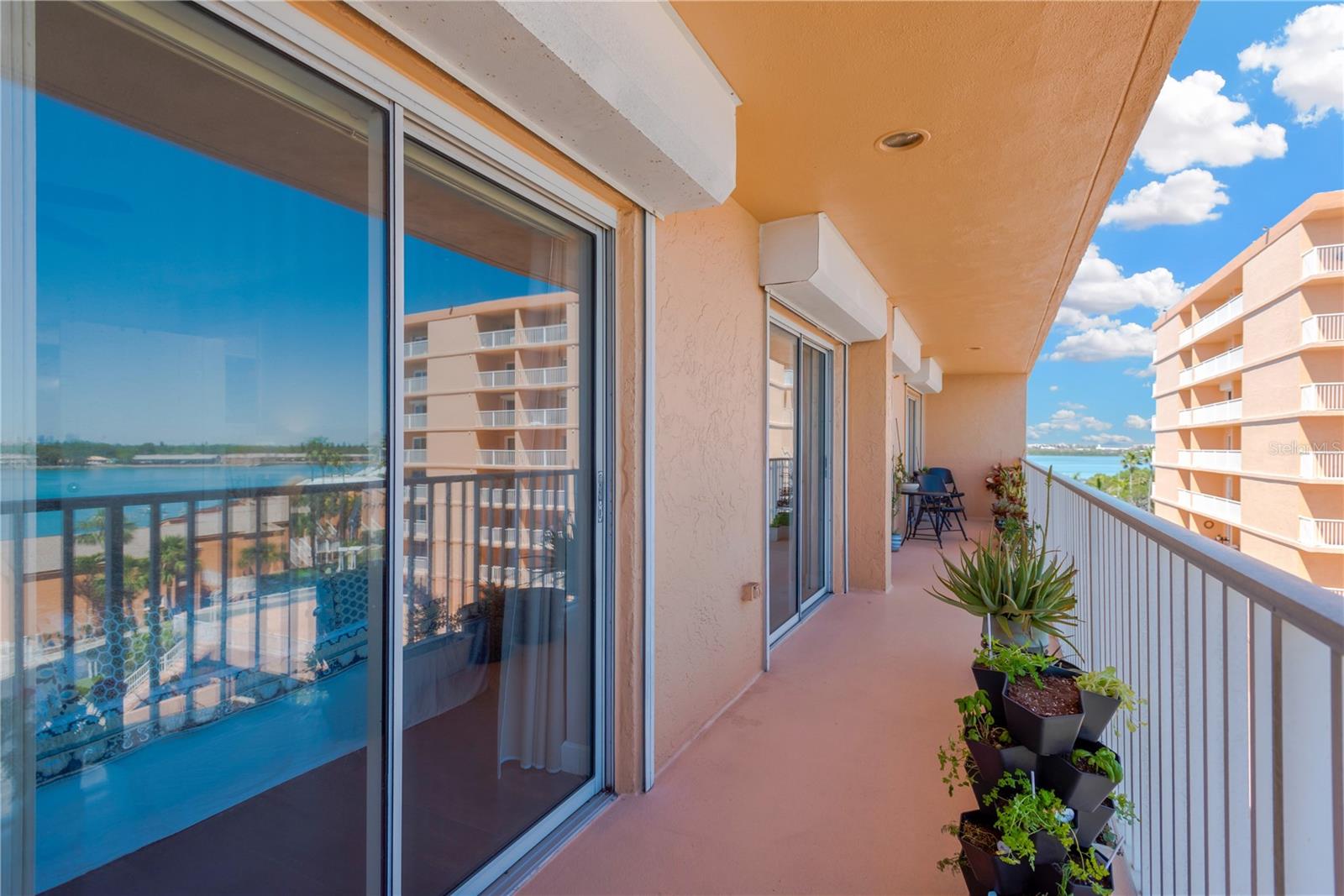 7432 SUNSHINE SKYWAY LN S #602, ST PETERSBURG, FL, 33711