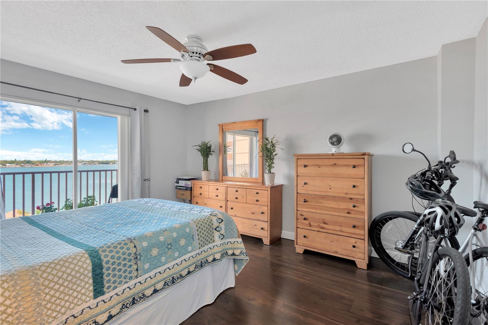 7432 SUNSHINE SKYWAY LN S #602, ST PETERSBURG, FL, 33711