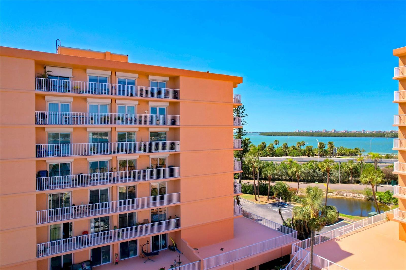 7432 SUNSHINE SKYWAY LN S #602, ST PETERSBURG, FL, 33711