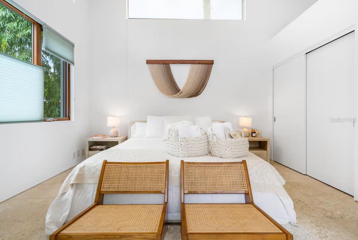 587 47TH ST, SARASOTA, FL, 34234