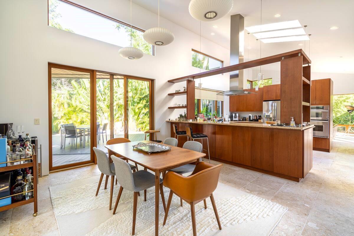 587 47TH ST, SARASOTA, FL, 34234