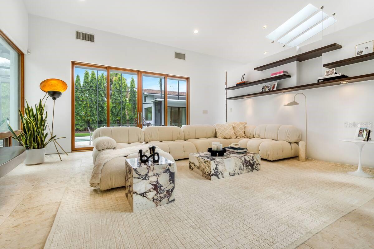 587 47TH ST, SARASOTA, FL, 34234