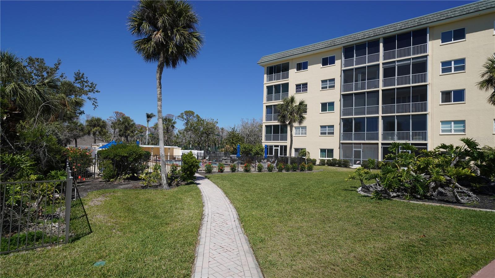 8625 MIDNIGHT PASS RD #305B, SARASOTA, FL, 34242