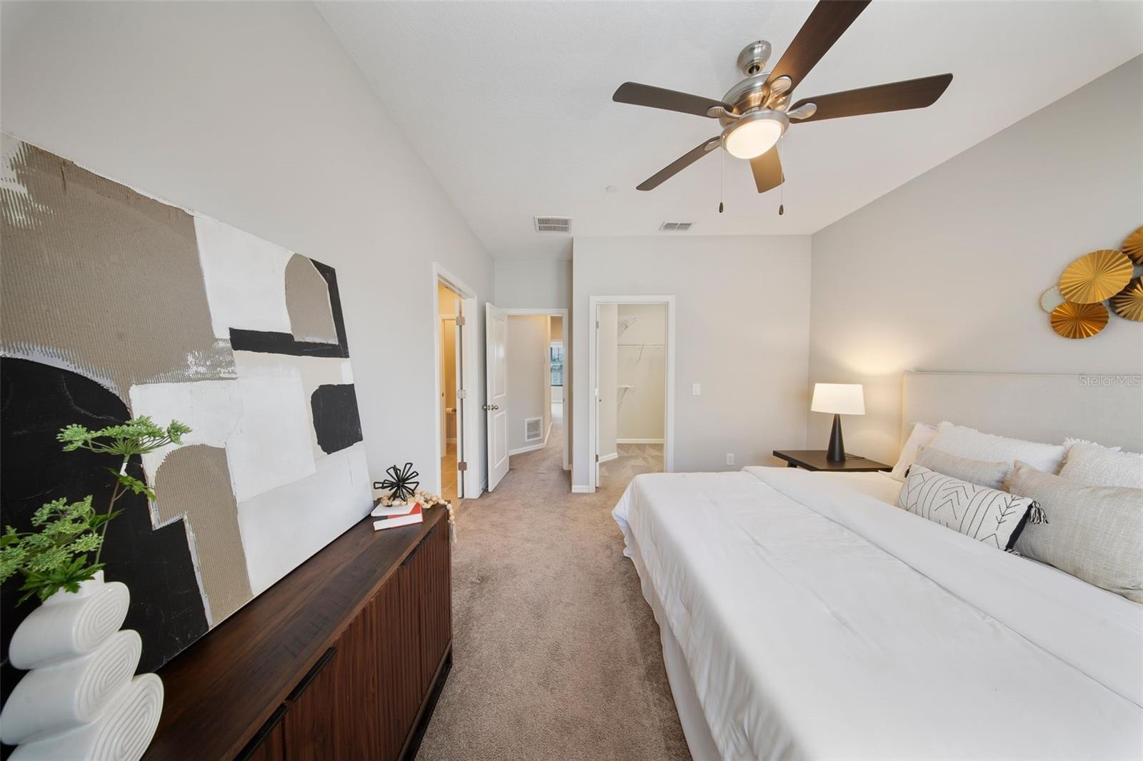 450 WINDMILL PALM CIR, ALTAMONTE SPRINGS, FL, 32701