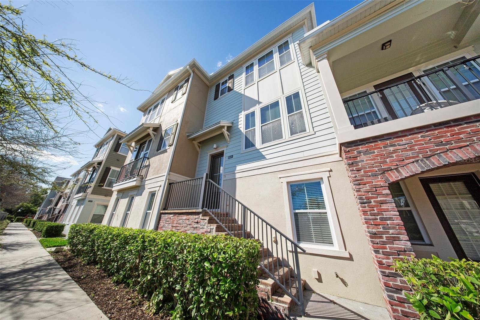 450 WINDMILL PALM CIR, ALTAMONTE SPRINGS, FL, 32701