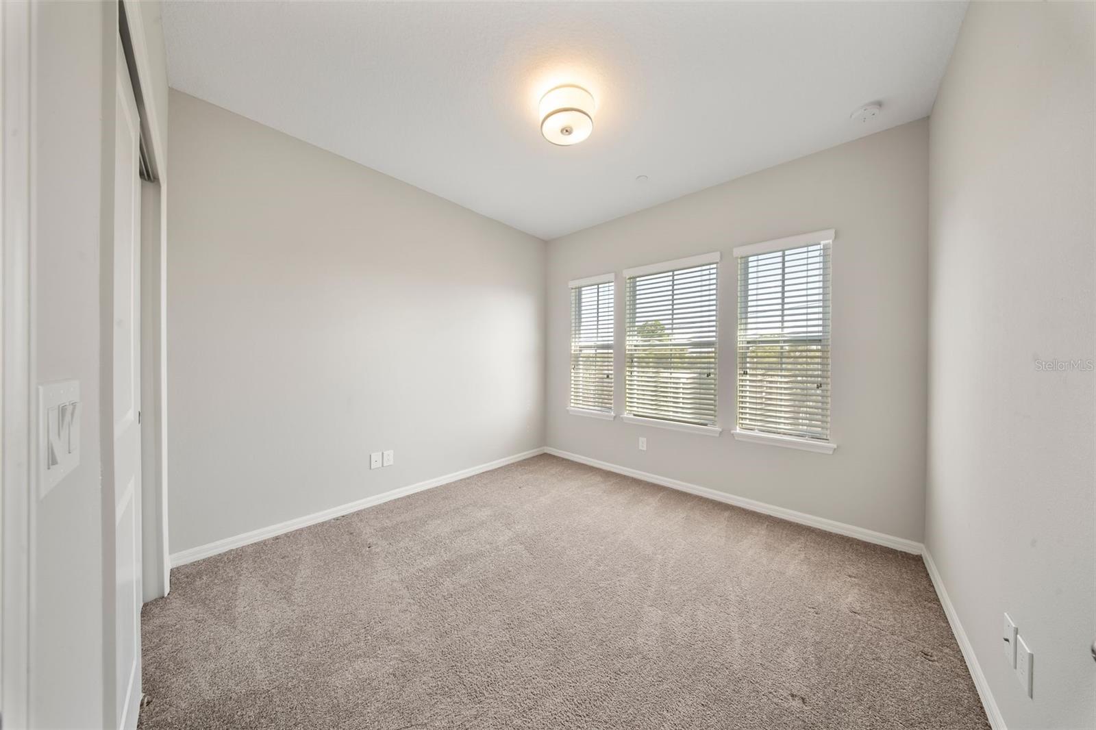 450 WINDMILL PALM CIR, ALTAMONTE SPRINGS, FL, 32701