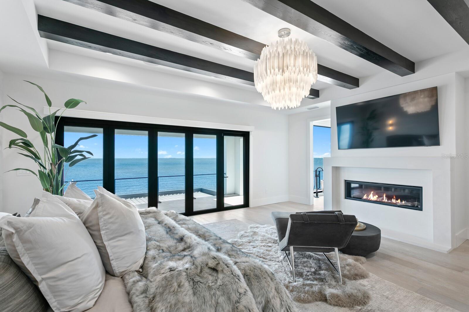 1906 CAROLINA AVE NE, ST PETERSBURG, FL, 33703