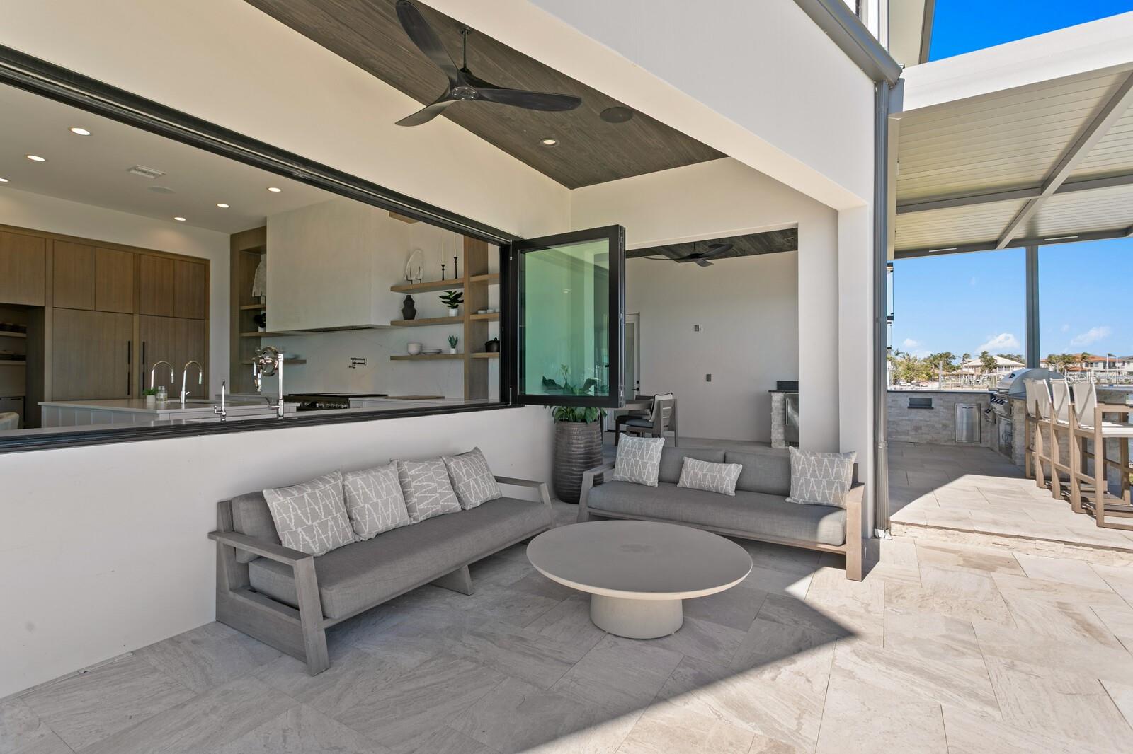 1906 CAROLINA AVE NE, ST PETERSBURG, FL, 33703