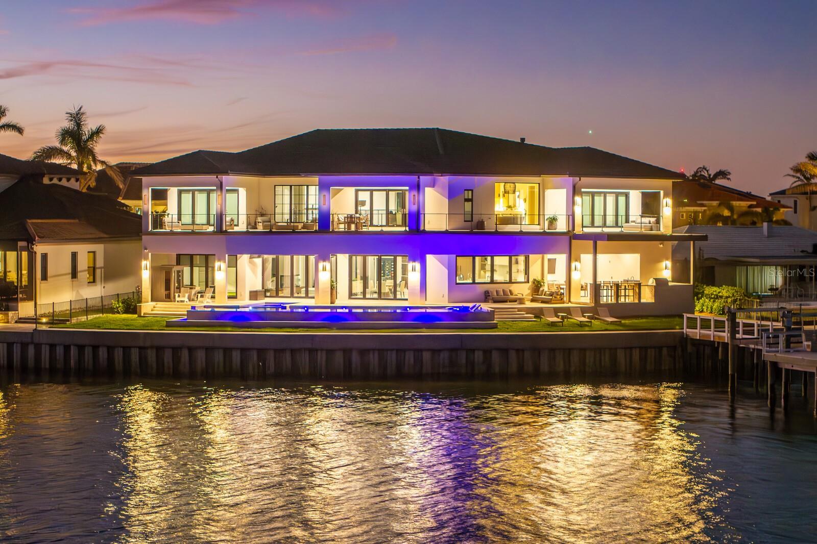 1906 CAROLINA AVE NE, ST PETERSBURG, FL, 33703