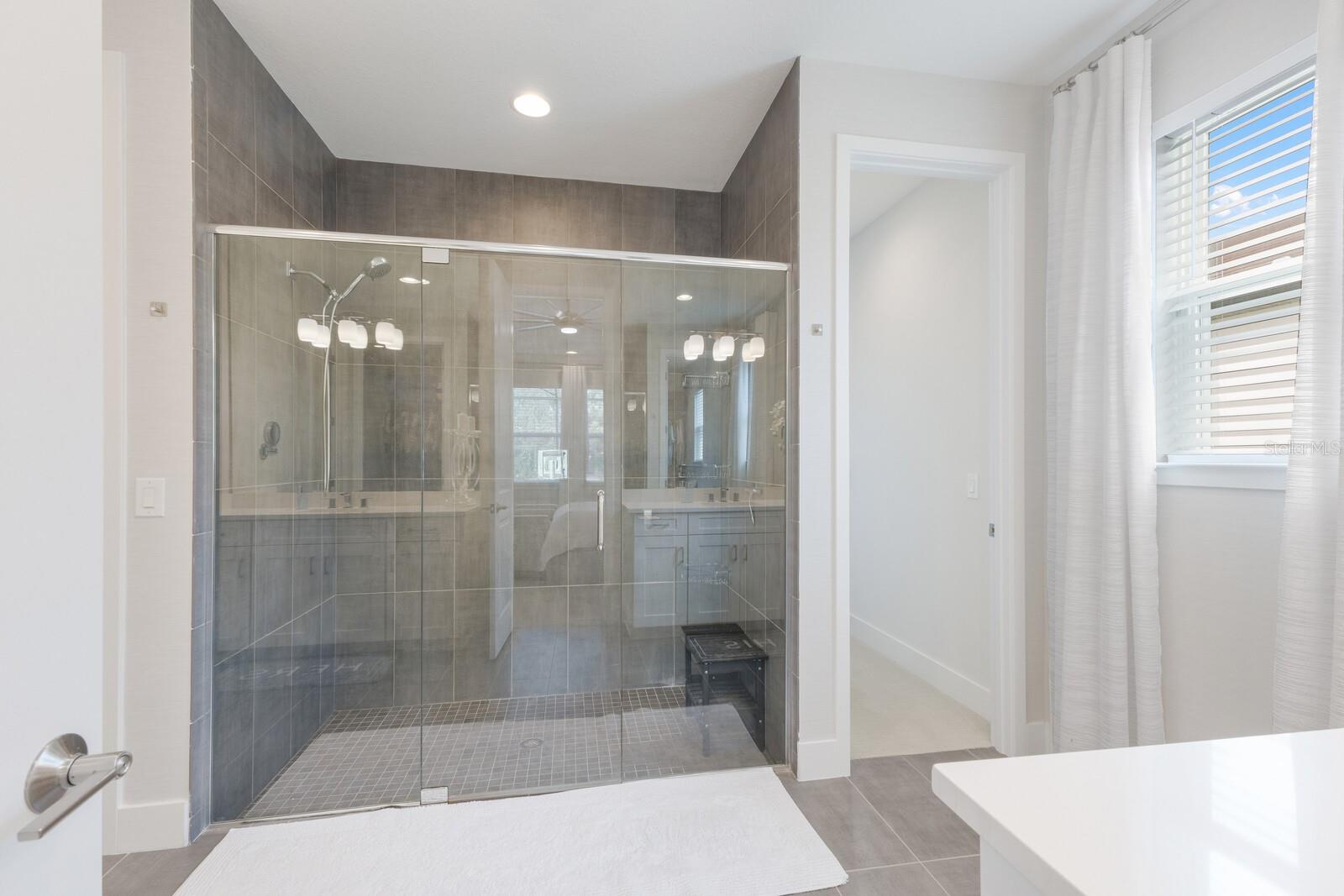 5557 LONG SHORE LOOP, SARASOTA, FL, 34238