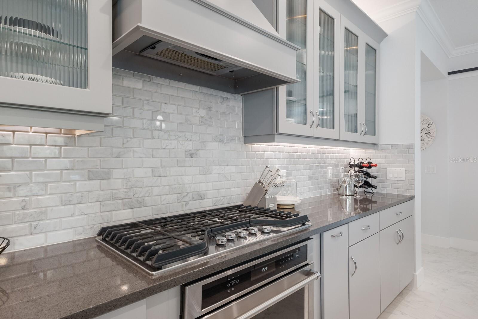 5557 LONG SHORE LOOP, SARASOTA, FL, 34238