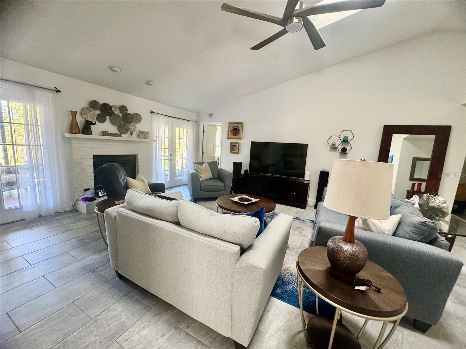 5417 COLONIAL OAKS BLVD, SARASOTA, FL, 34232