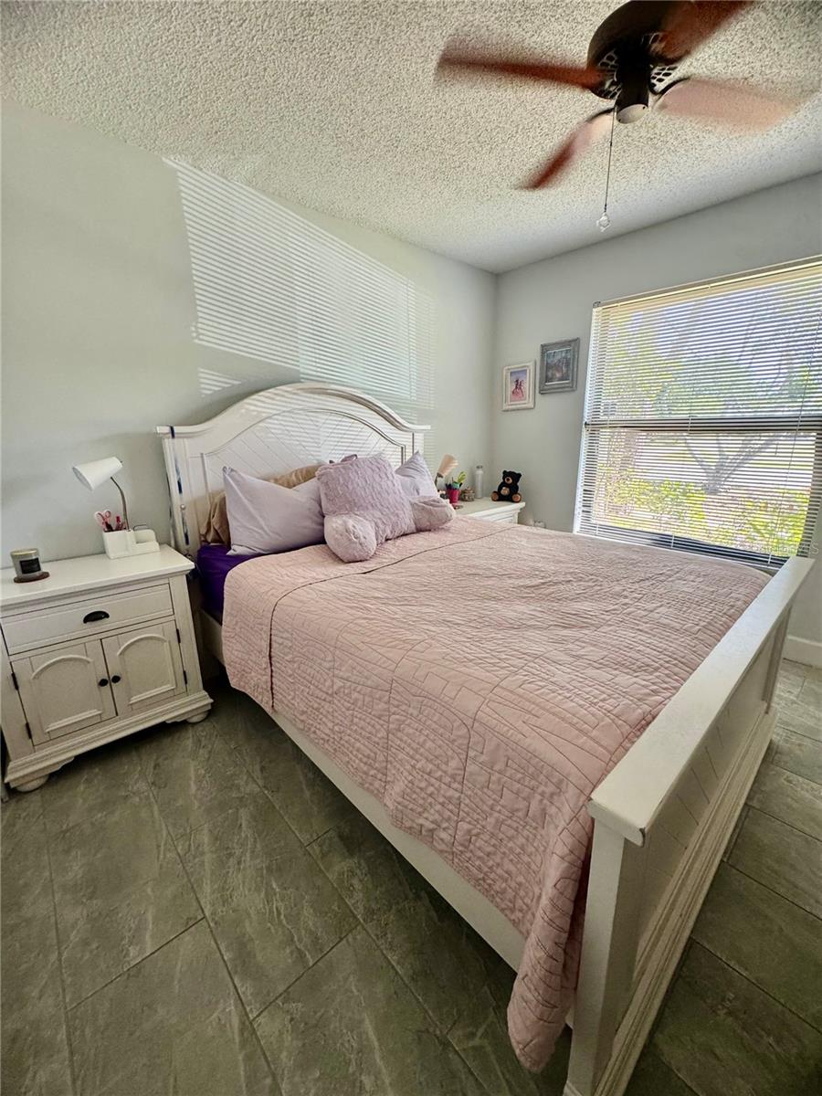 5417 COLONIAL OAKS BLVD, SARASOTA, FL, 34232