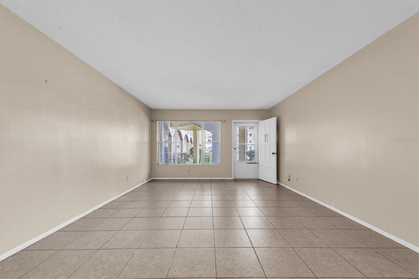 2431 FRANCISCAN DR #9, CLEARWATER, FL, 33763