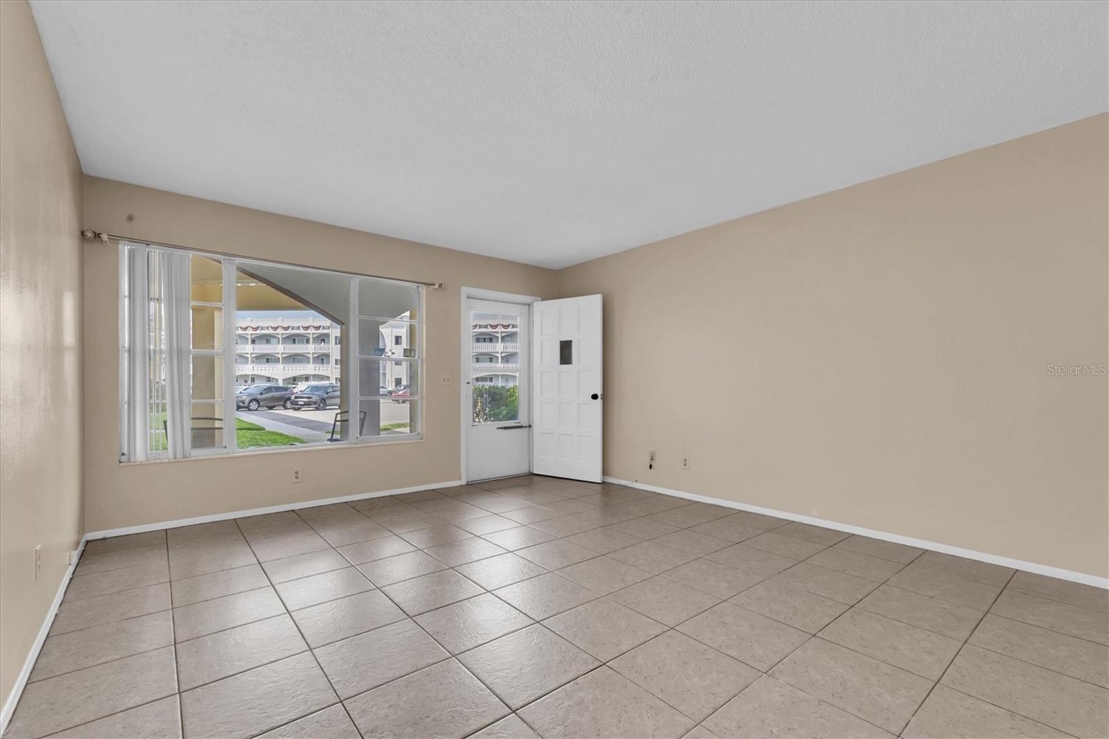 2431 FRANCISCAN DR #9, CLEARWATER, FL, 33763
