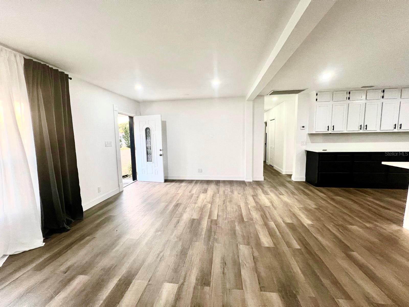 1413 LITHIA PINECREST RD, BRANDON, FL, 33511