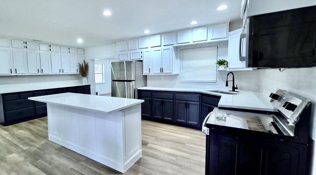 1413 LITHIA PINECREST RD, BRANDON, FL, 33511