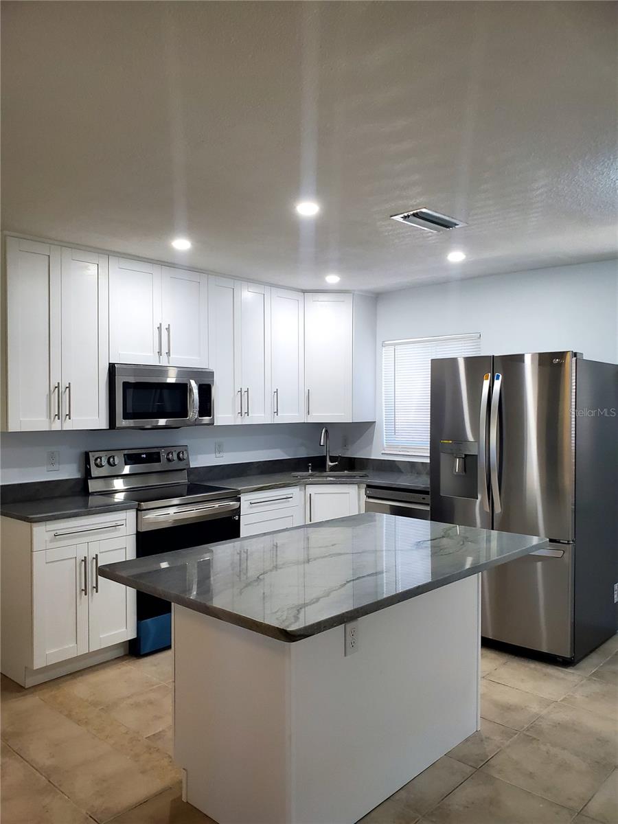 1020 70TH ST N, ST PETERSBURG, FL, 33710