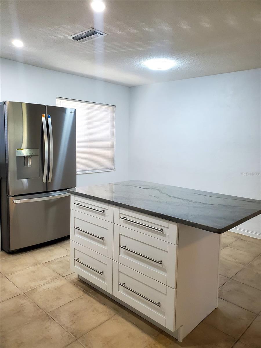 1020 70TH ST N, ST PETERSBURG, FL, 33710