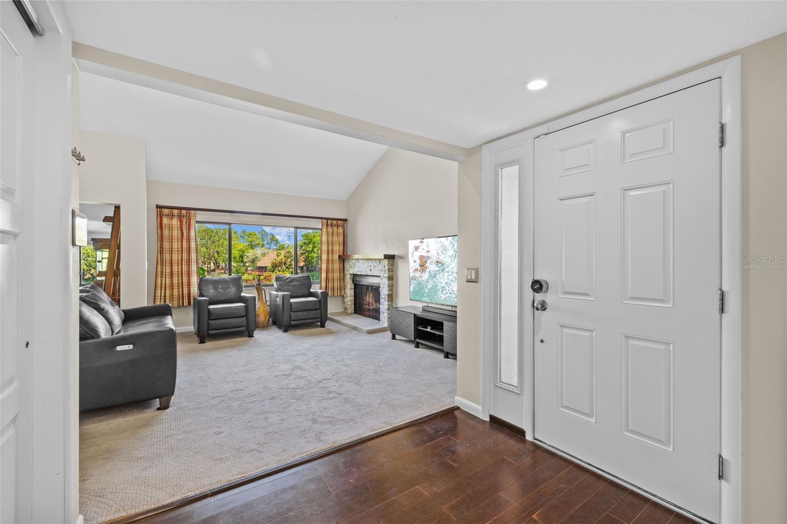 4160 PINELAKE LN #201, TAMPA, FL, 33618