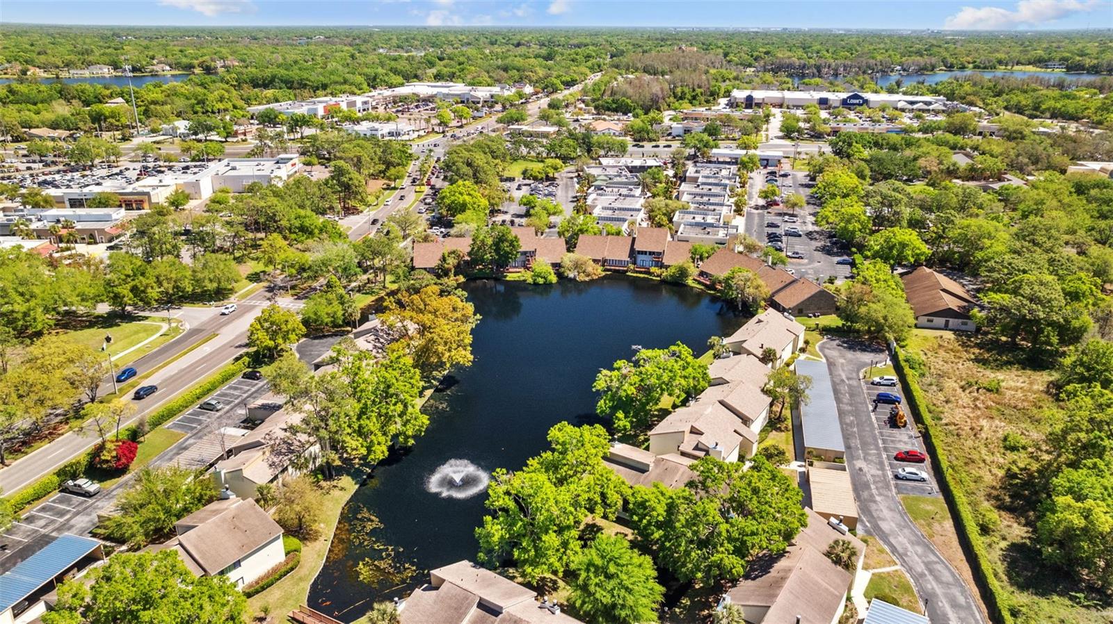 4160 PINELAKE LN #201, TAMPA, FL, 33618