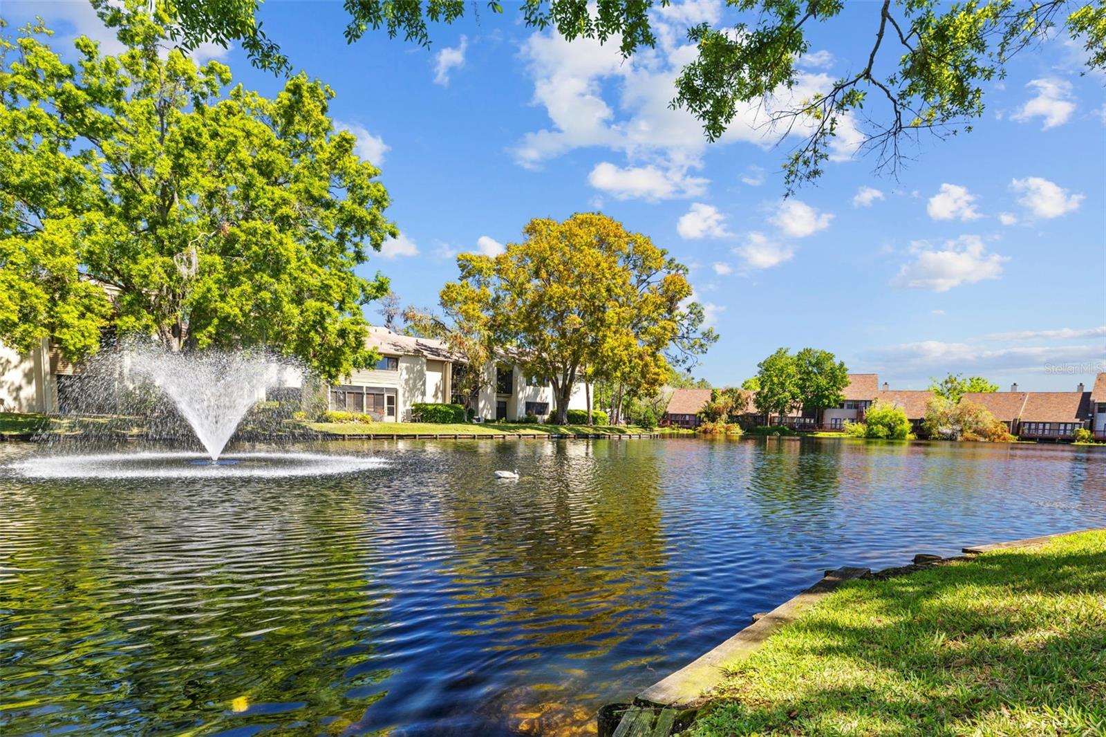 4160 PINELAKE LN #201, TAMPA, FL, 33618