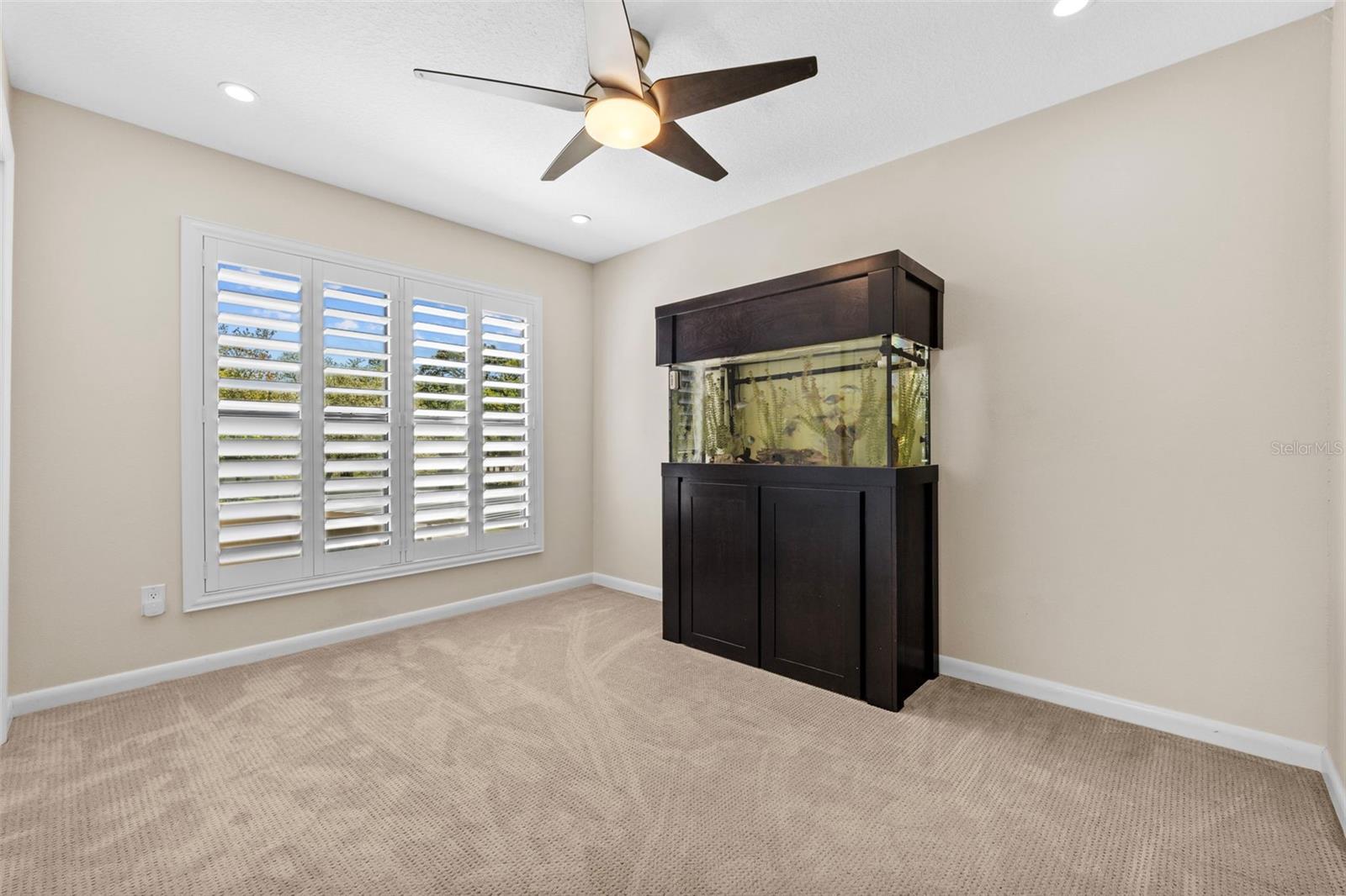 4160 PINELAKE LN #201, TAMPA, FL, 33618