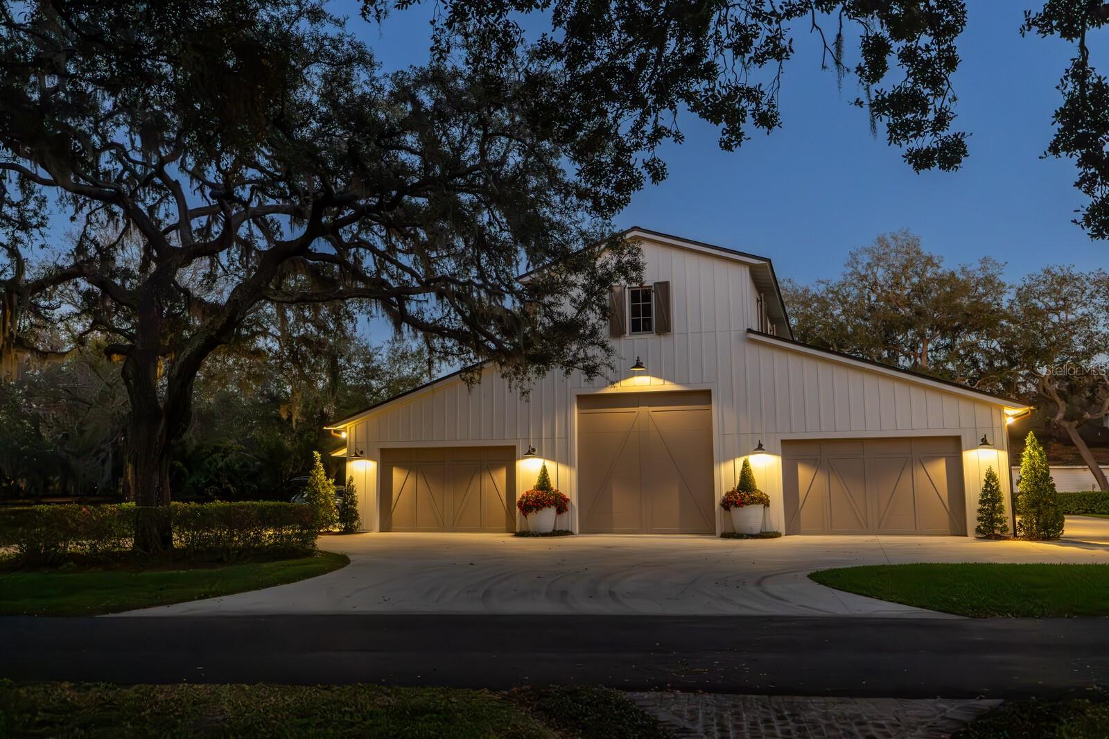 TB8360309 Property Photo