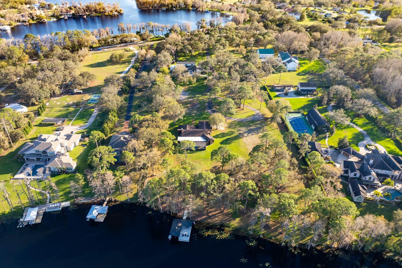 TB8360309 Property Photo