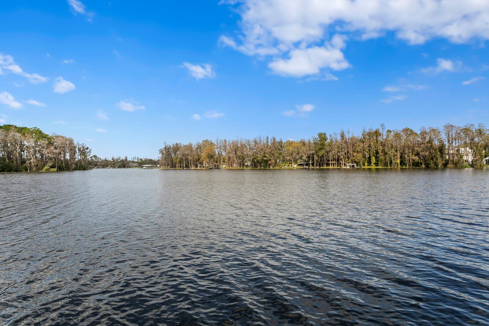 TB8360309 Property Photo