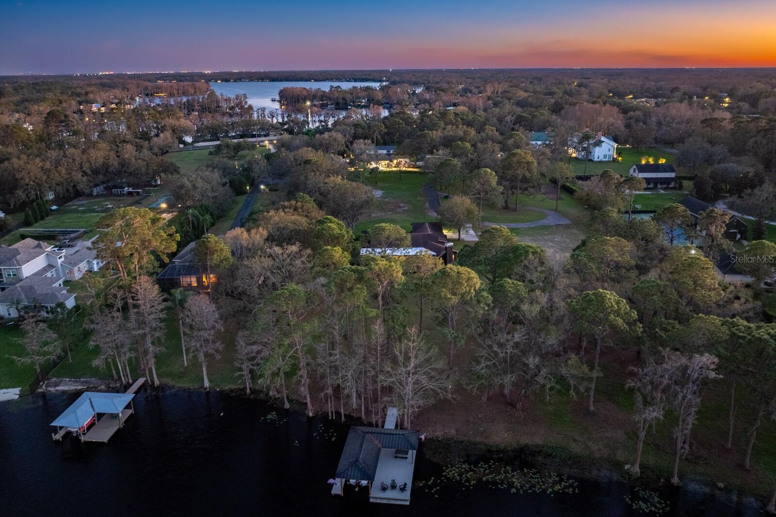 TB8360309 Property Photo