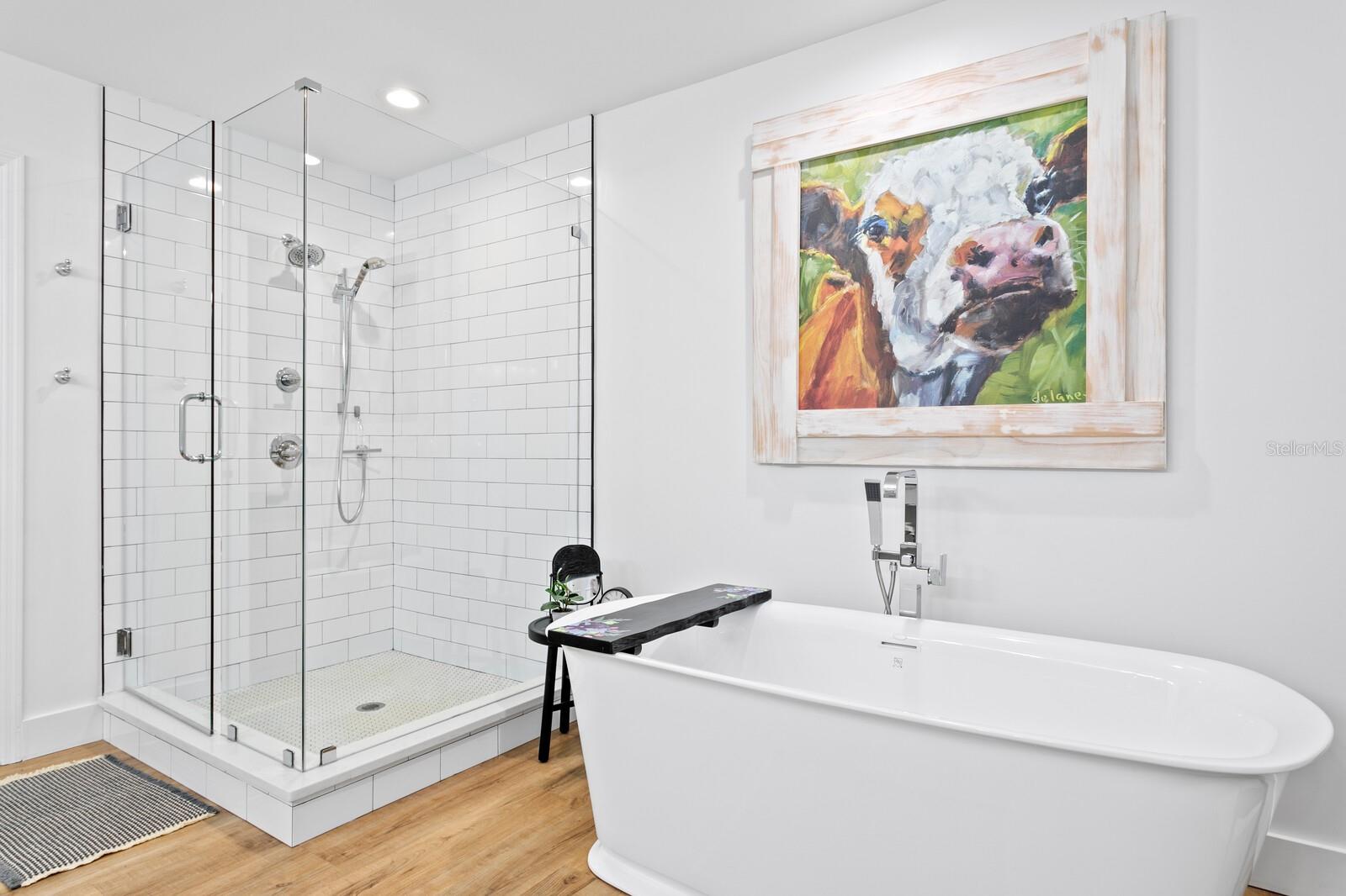 TB8360309 Property Photo