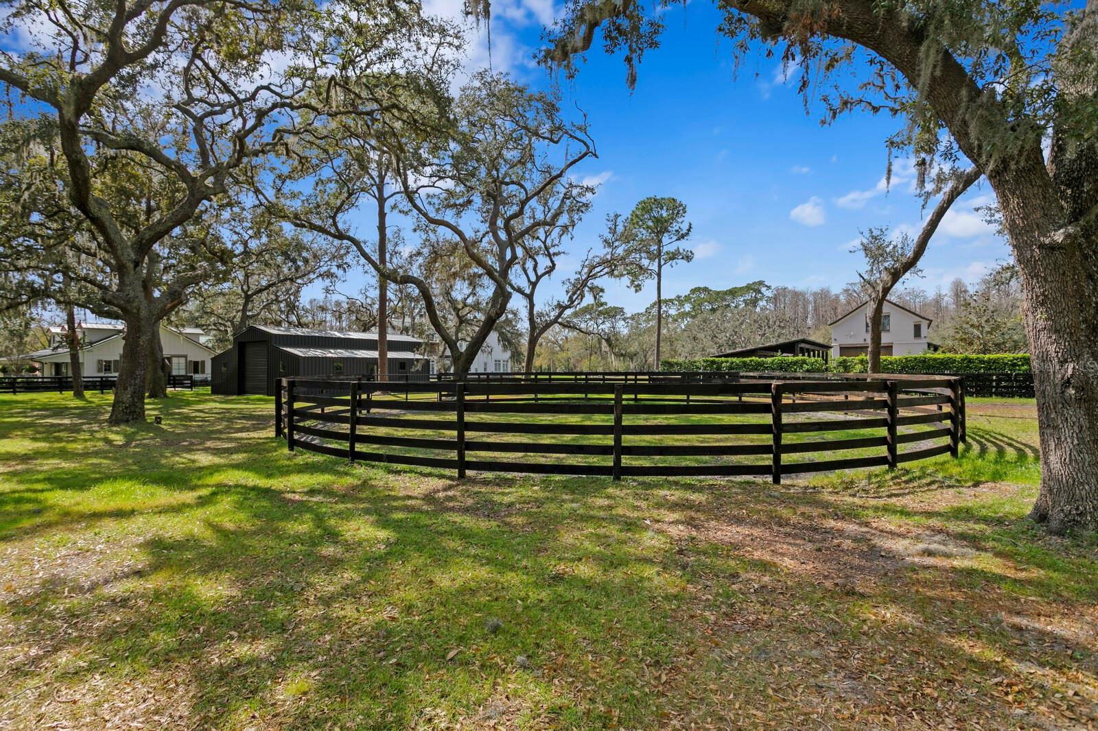 TB8360309 Property Photo