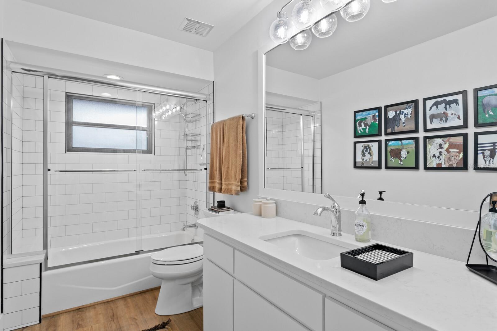 TB8360309 Property Photo