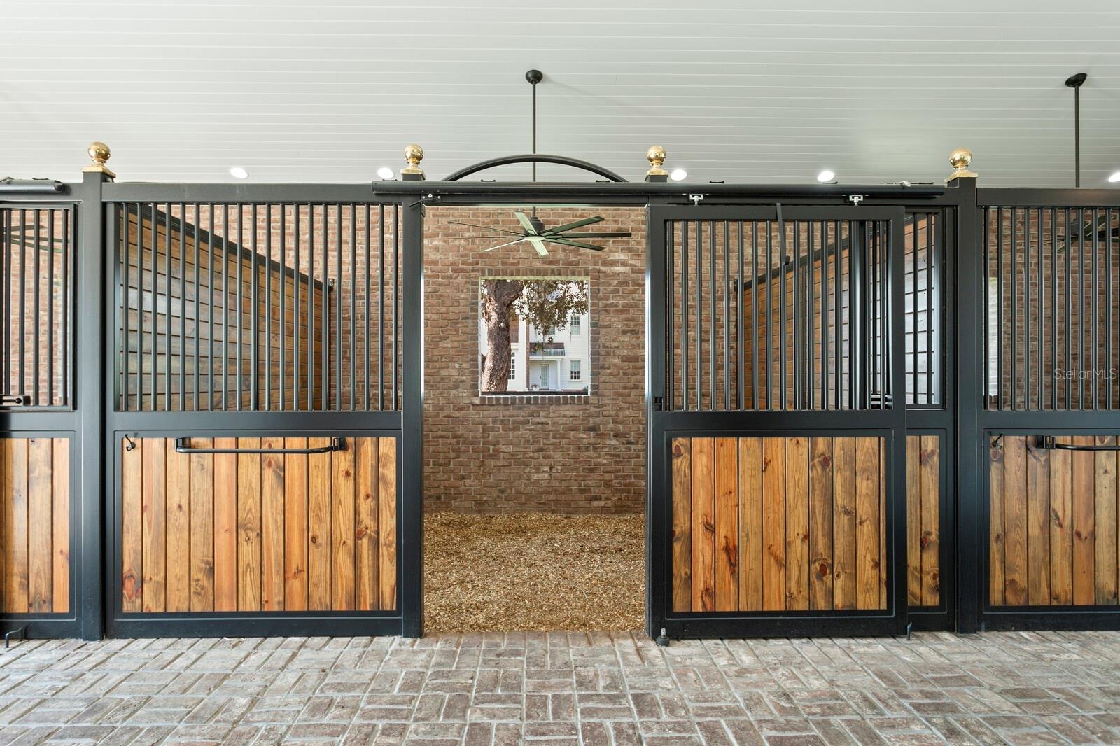 TB8360309 Property Photo