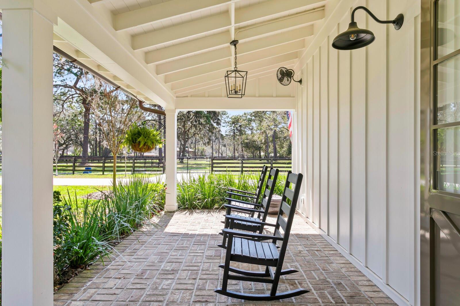 TB8360309 Property Photo