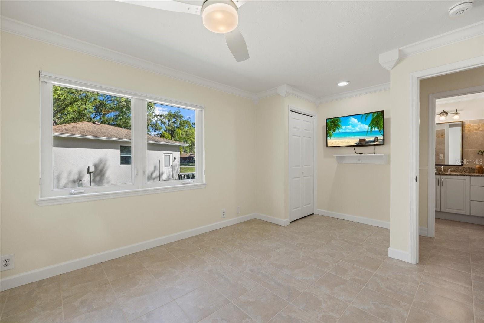 9104 68TH AVE E, BRADENTON, FL, 34202