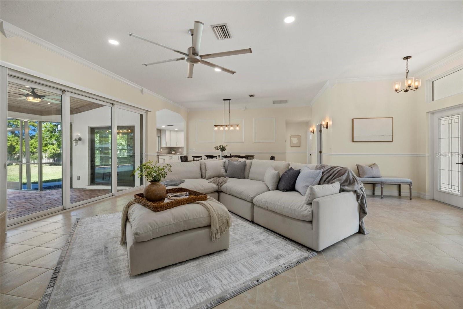 9104 68TH AVE E, BRADENTON, FL, 34202