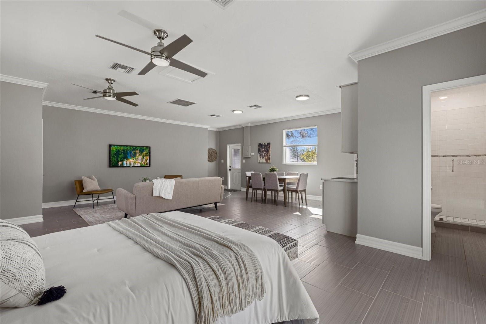 9104 68TH AVE E, BRADENTON, FL, 34202