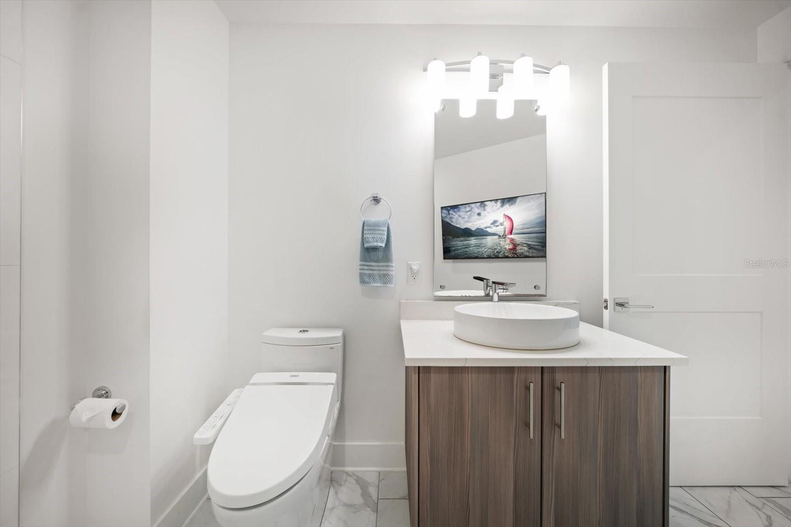 15 AVALON ST #303, CLEARWATER BEACH, FL, 33767