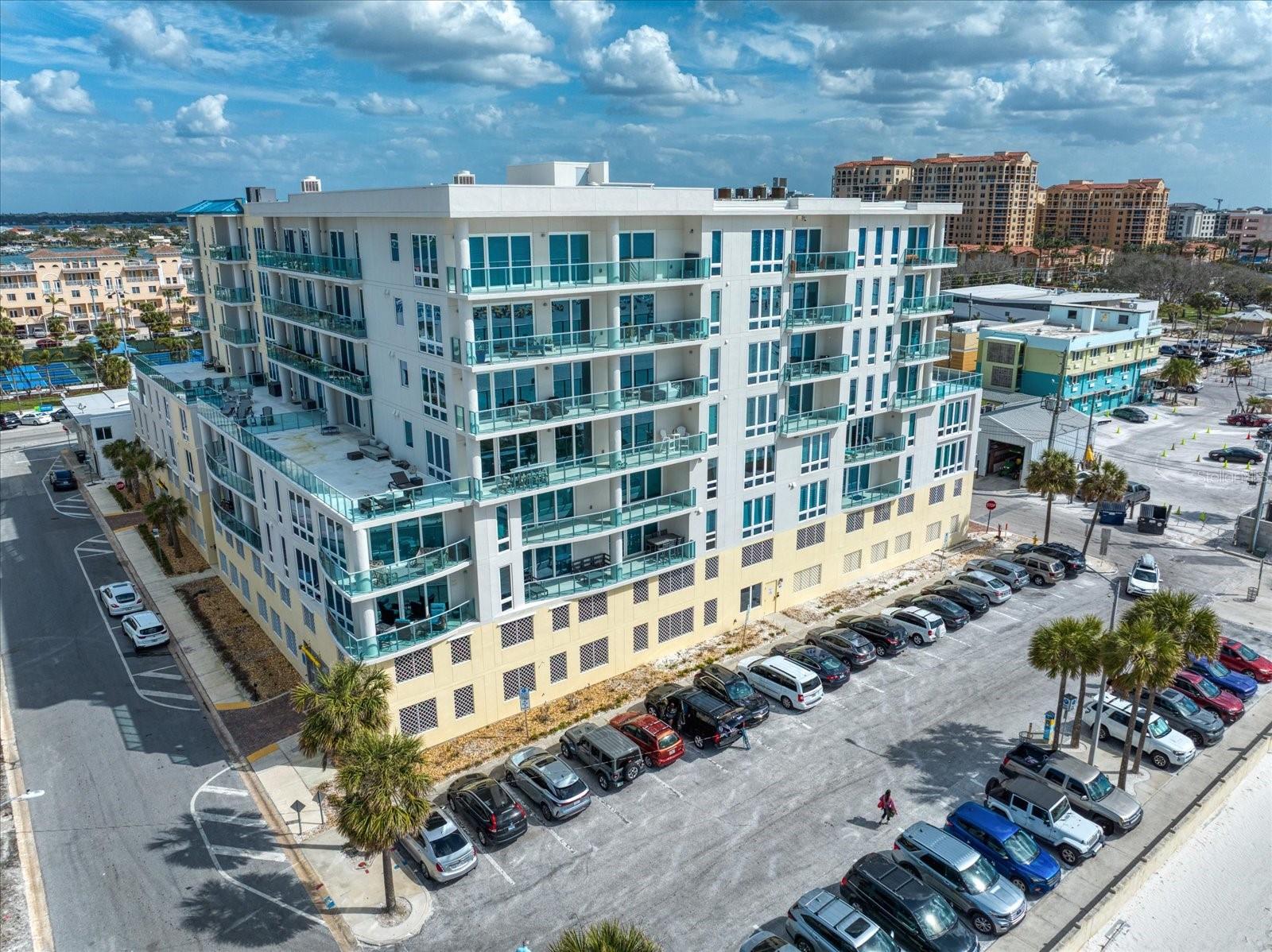 15 AVALON ST #303, CLEARWATER BEACH, FL, 33767