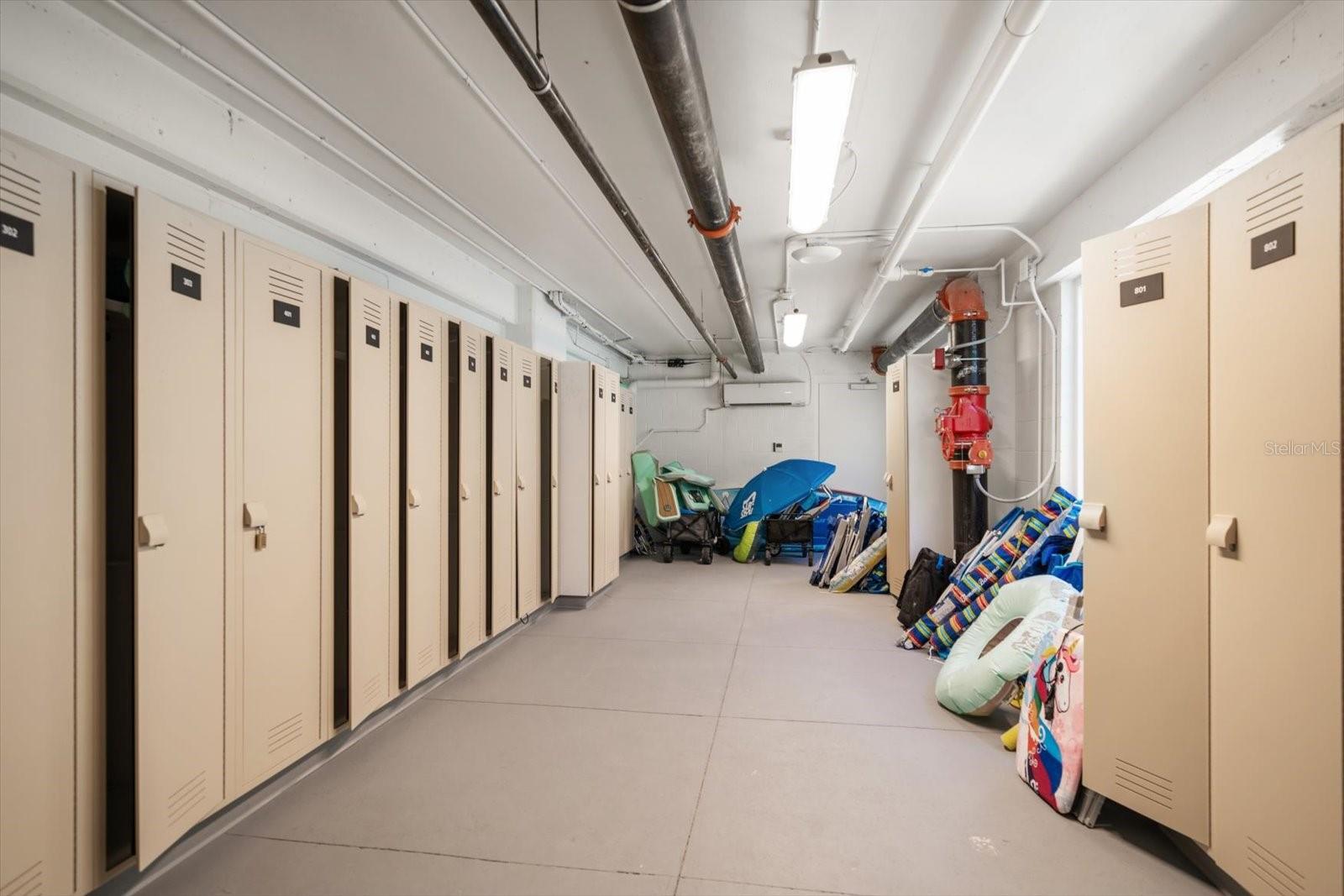 15 AVALON ST #303, CLEARWATER BEACH, FL, 33767