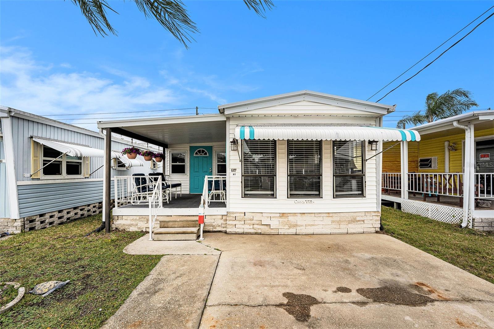 647 YAWL LN, PALM HARBOR, FL, 34683