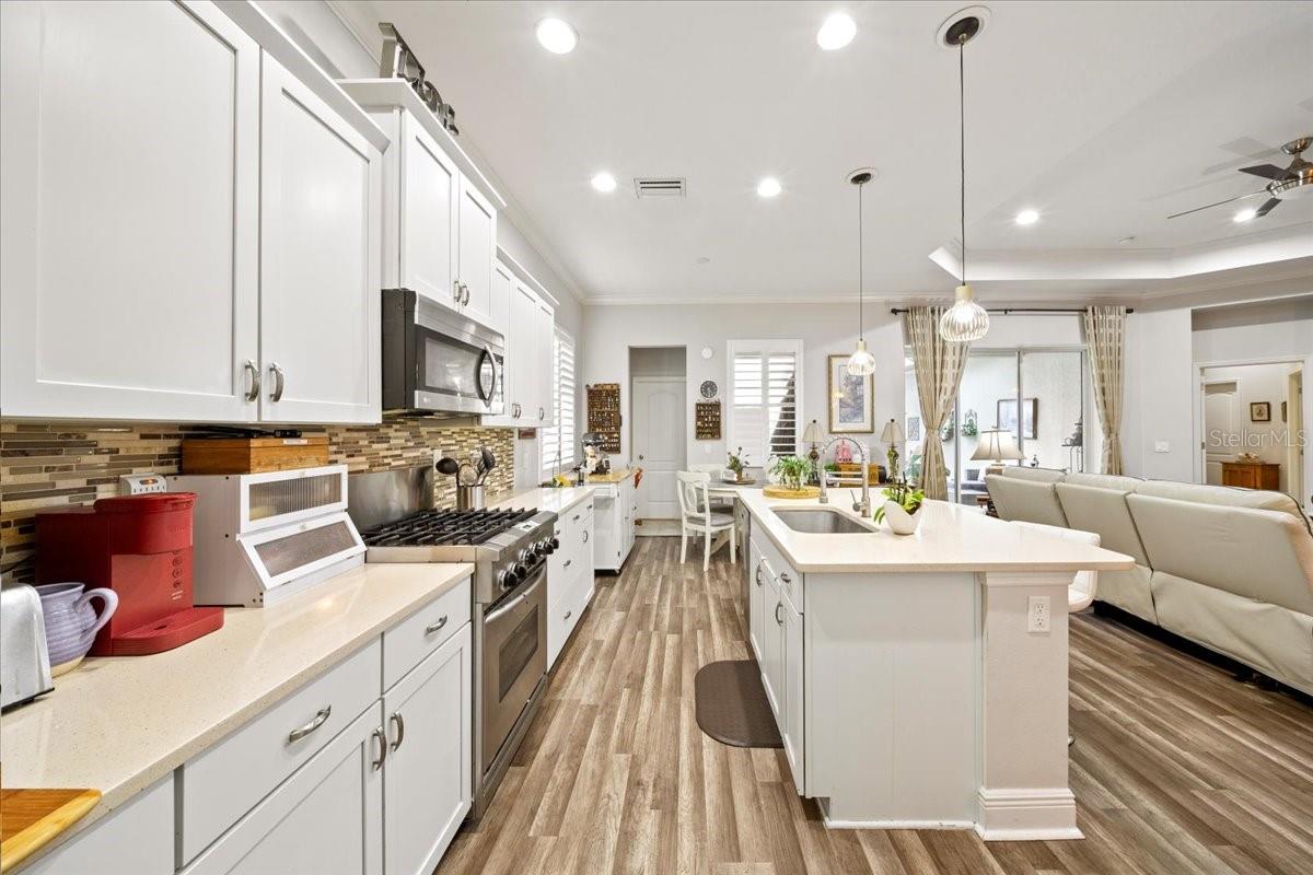 4691 CLAREMONT PARK DR, BRADENTON, FL, 34211