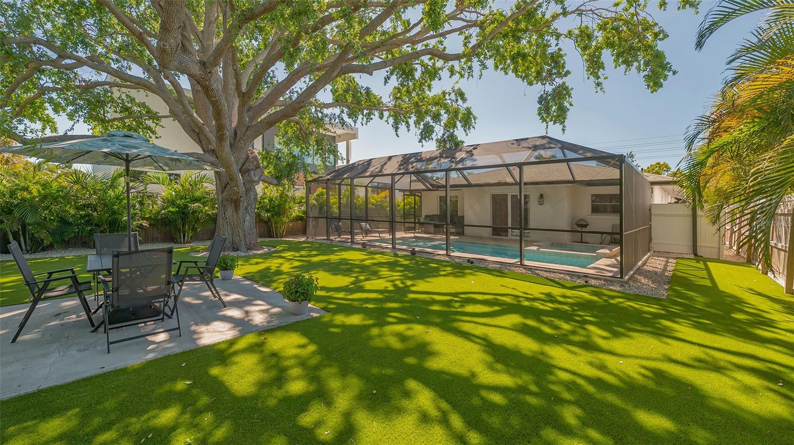 2141 HYDE PARK ST, SARASOTA, FL, 34239