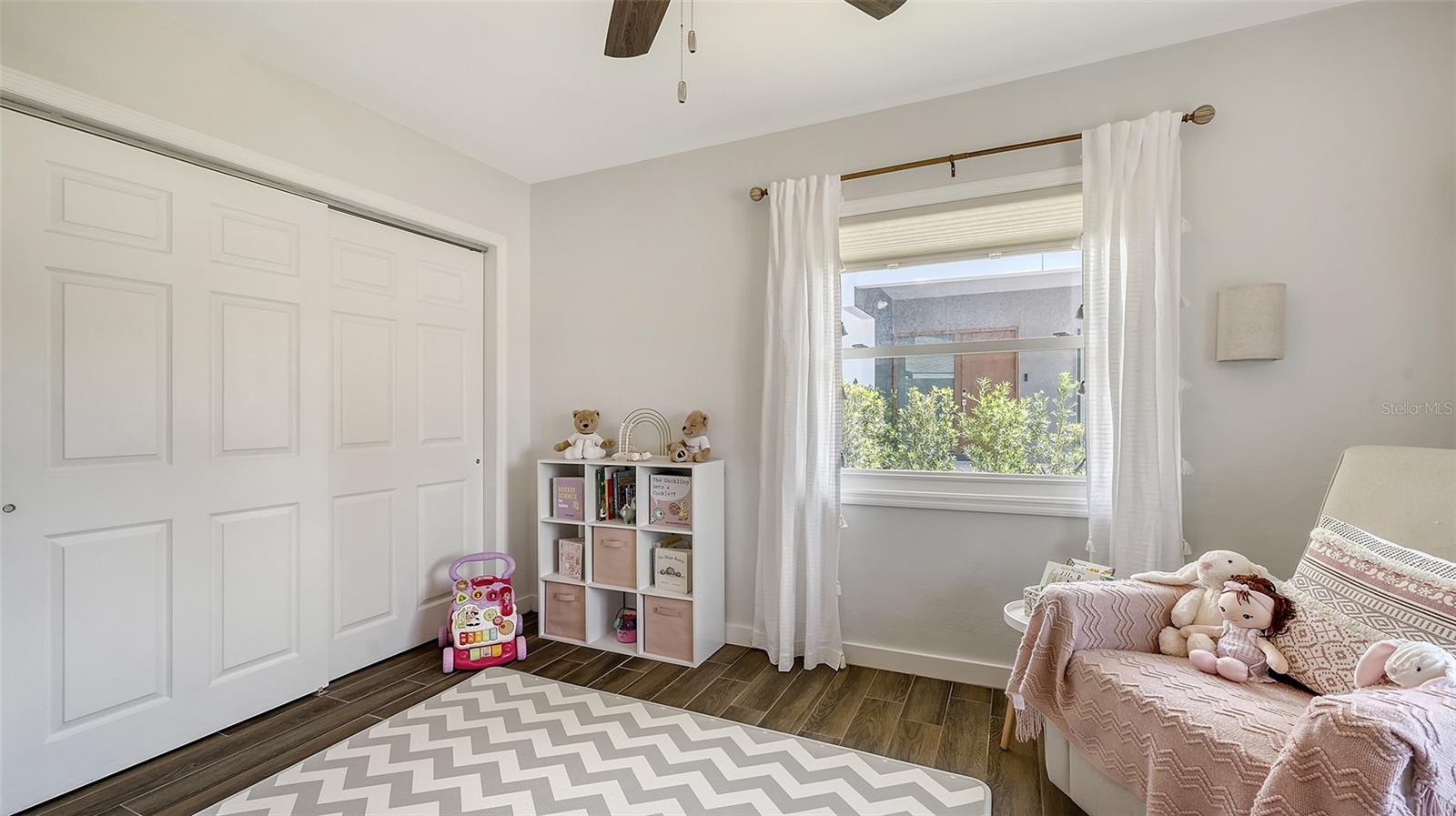 2141 HYDE PARK ST, SARASOTA, FL, 34239