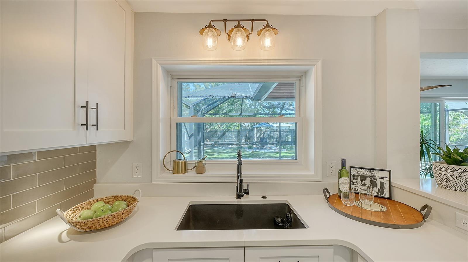2141 HYDE PARK ST, SARASOTA, FL, 34239