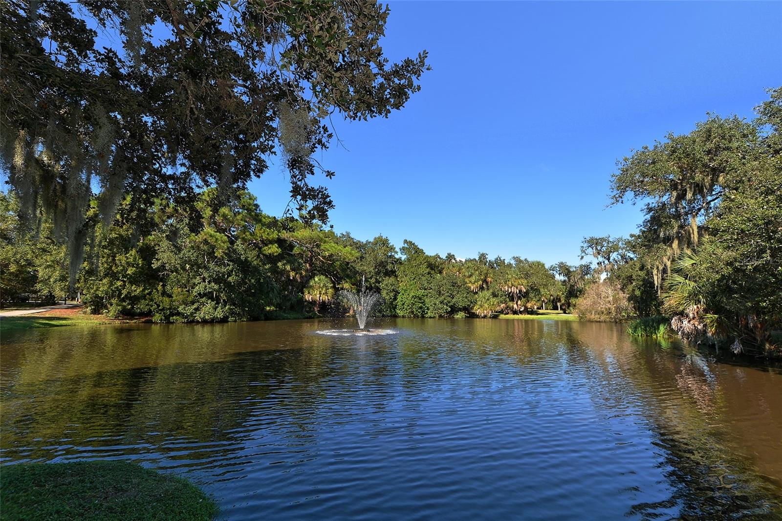 2141 HYDE PARK ST, SARASOTA, FL, 34239