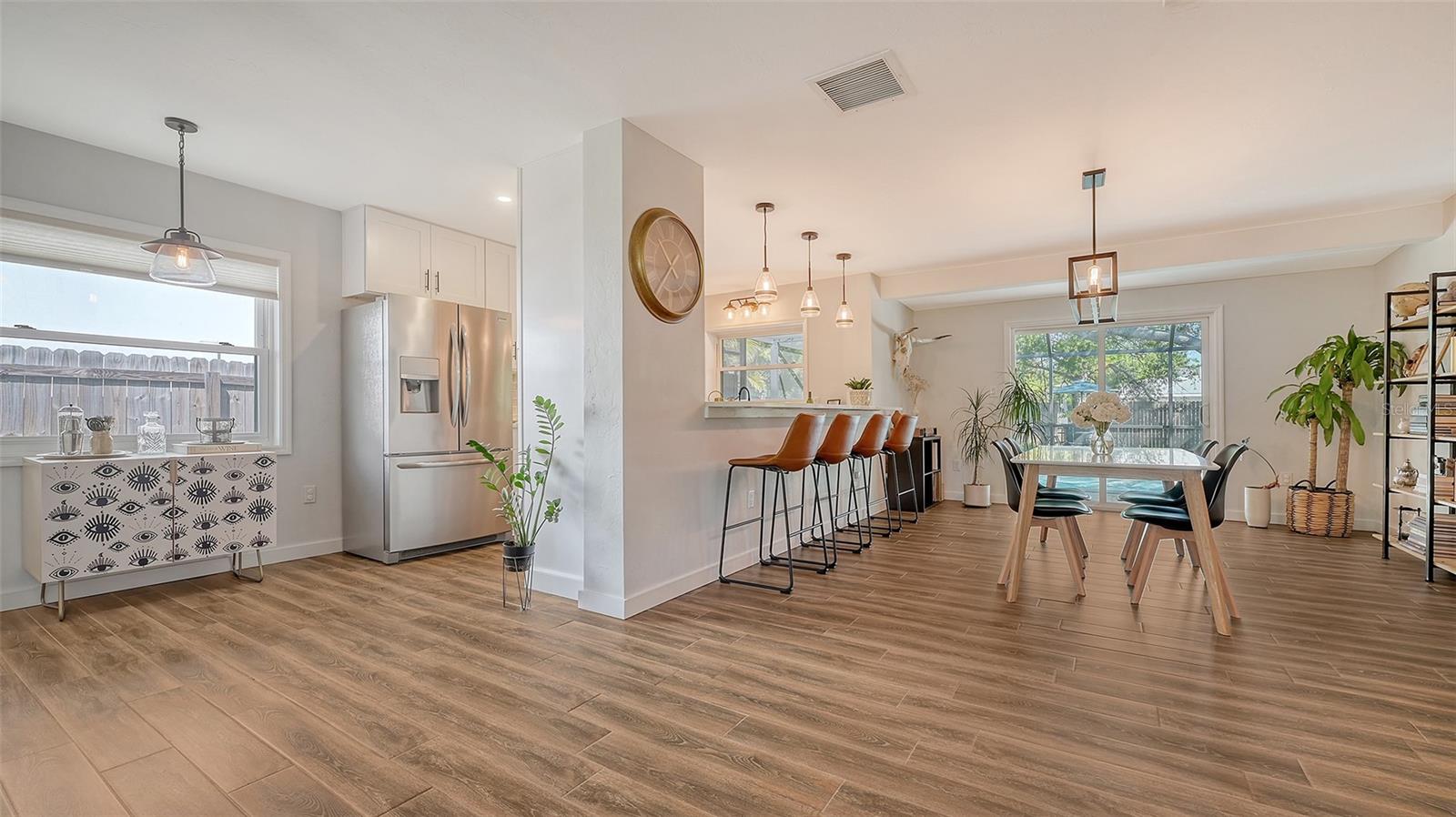 2141 HYDE PARK ST, SARASOTA, FL, 34239
